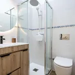 100ft Lägenhet *